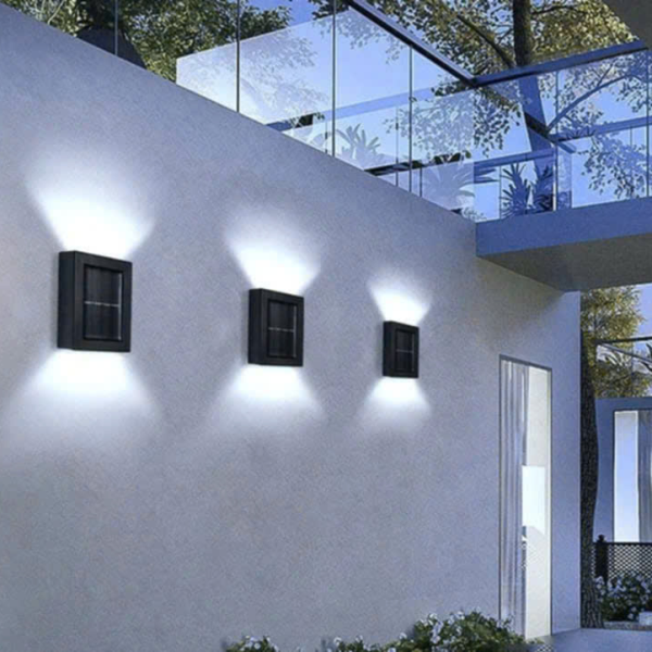 Đèn tường LED năng lượng mặt trời